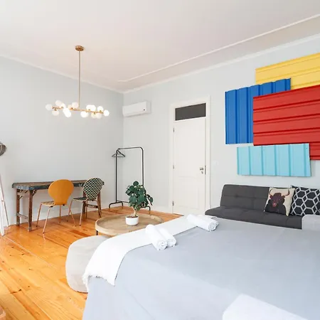 Rooms In Accommodation Shared In Rua Augusta * Lissabon